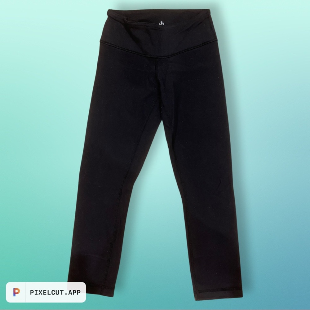 Black Lululemon leggings